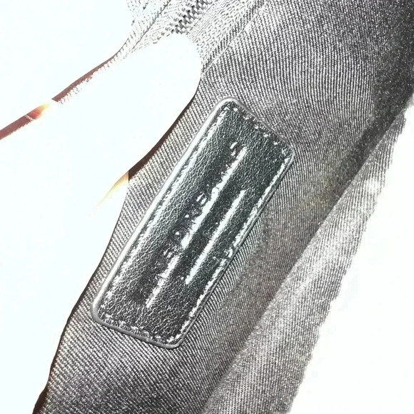 LIKE DREAMS BLACK WHITE PURSE BAG - Picture 3 of 7